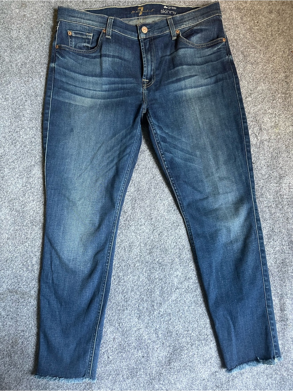 7 for all mankind the ankle Blue Skinny raw hem Jeans denim size 32 stretchy